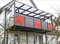 Anbau auf Alustuetzen hitzehemmende CoolBlue Plexiglas Stegplatten Alu Liba mit farbigen Aluplatten