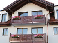 Modell Sonnwend mit einzelnen Blumenkaesten