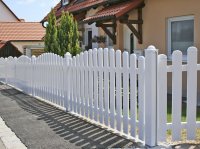 Alulattenzaun weiss